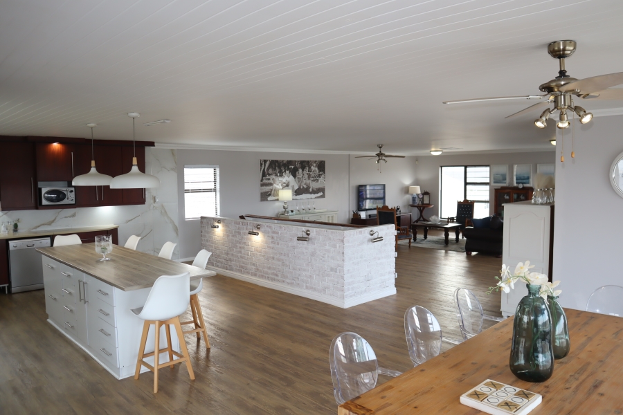 4 Bedroom Property for Sale in Fountains Estate Eastern Cape
